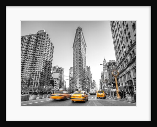Flatiron Building, New York by Assaf Frank